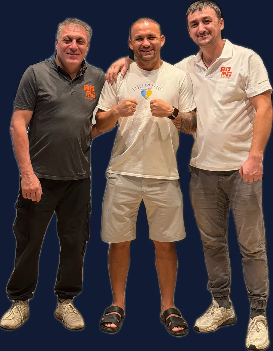 Gold Hands team: technician Arsen, founder Farrukh Rakhimov and technician Slava